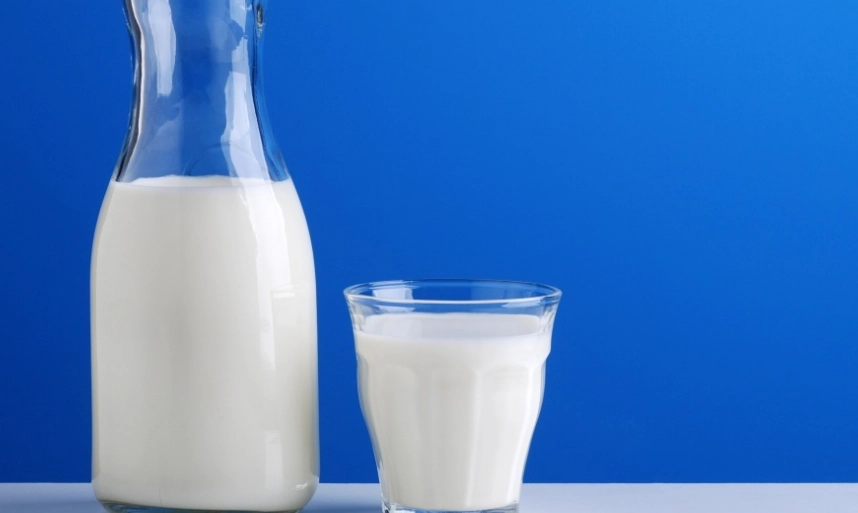 什麼人不能喝牛奶？5大禁忌族群與健康替代方案完整解析