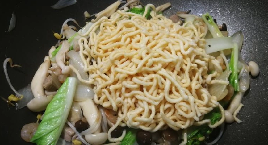 炒意麵做法