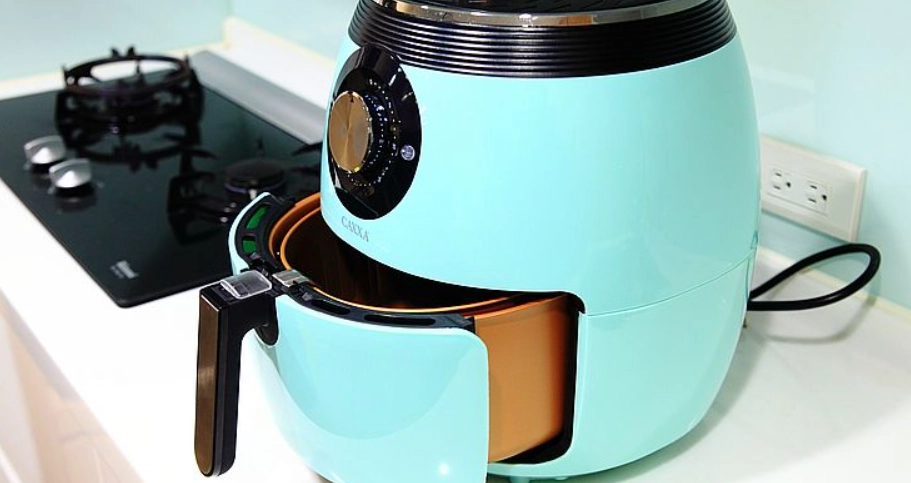 氣炸鍋容器禁忌全解析：這些材質絕對不能放！安全使用指南