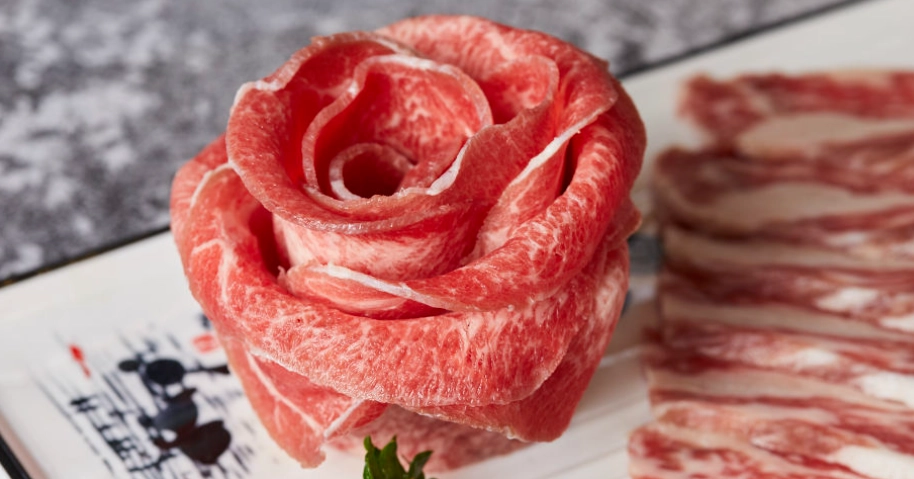 冷凍火鍋肉片直接煮安全嗎？專家教你正確煮法鎖住美味