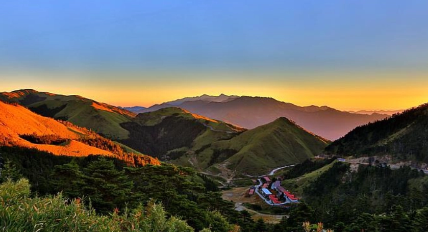 合歡山東峰步道登山攻略：新手也能挑戰的百岳入門路線