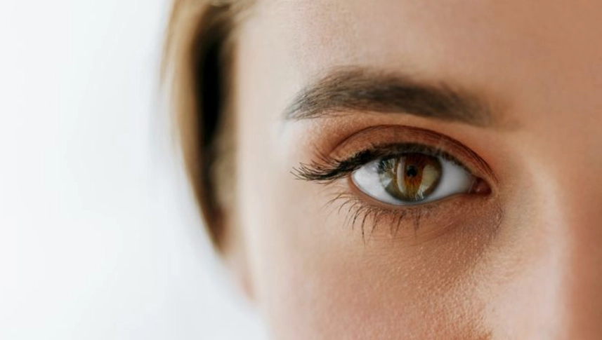 大小眼化妝技巧 大小眼化妝技巧