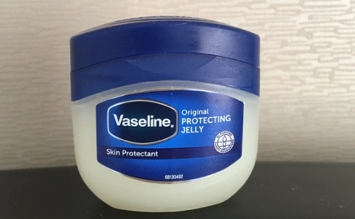 刺青修復凡士林