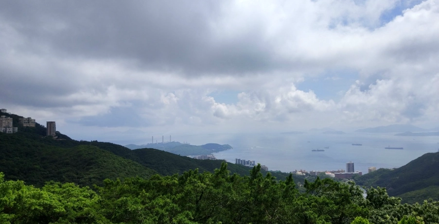 香港大學到山頂徒步 香港大學到山頂徒步