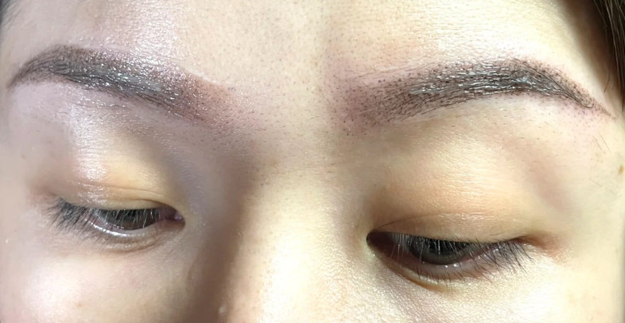 霧眉變細 霧眉變細