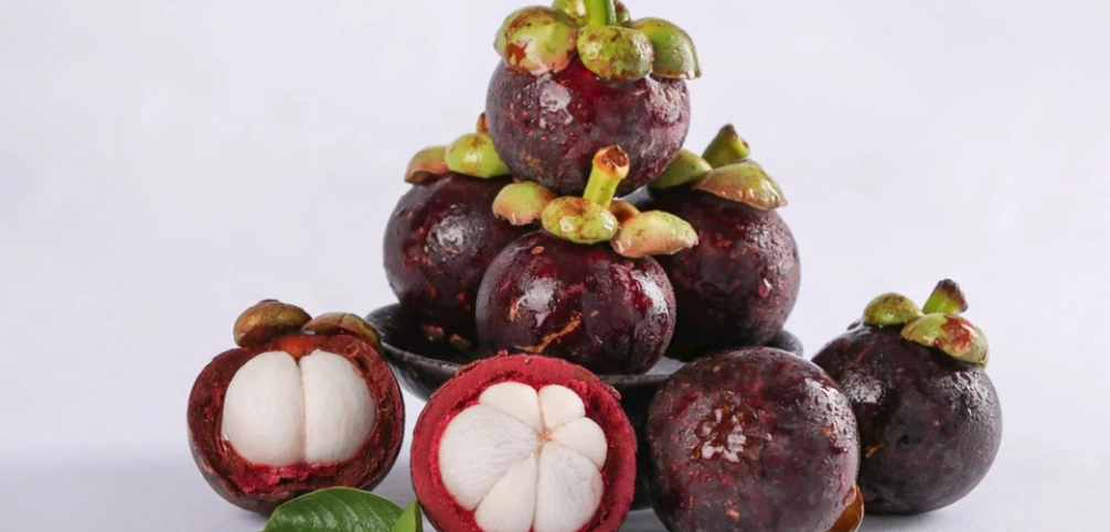 空腹吃山竹安全嗎？營養師解析好處、風險與正確食用方法