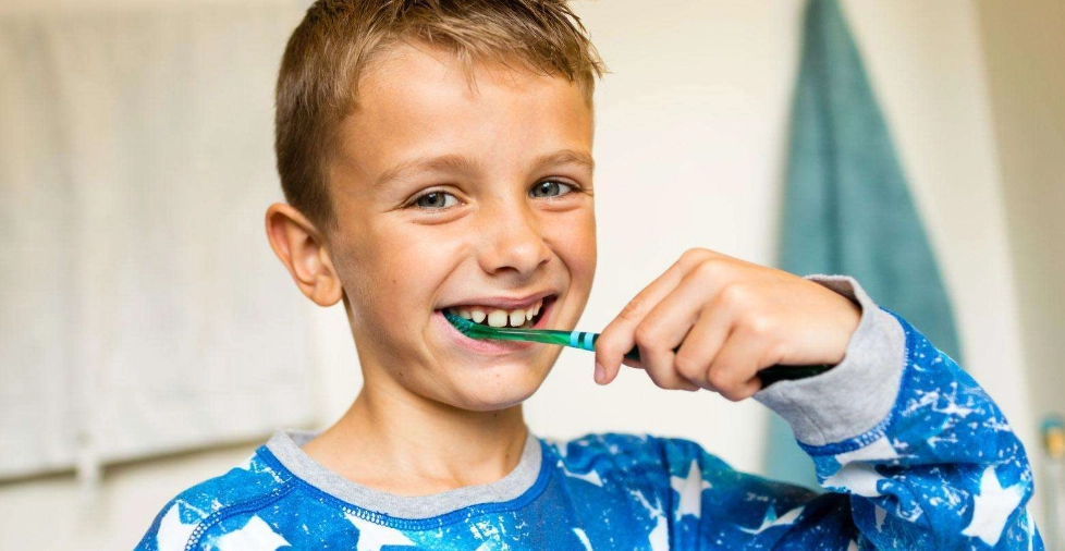 刷牙後口腔異味