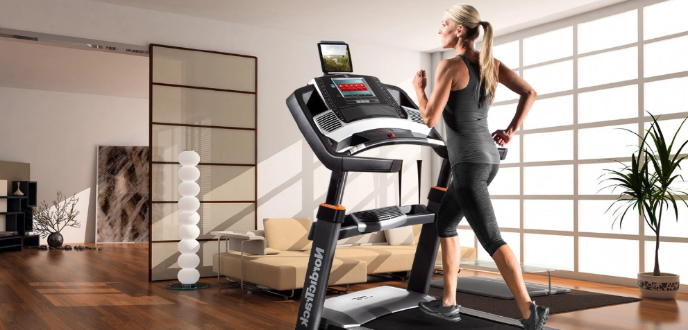 跑步機走路減肥全攻略：新手必看，燃脂不傷膝的居家運動