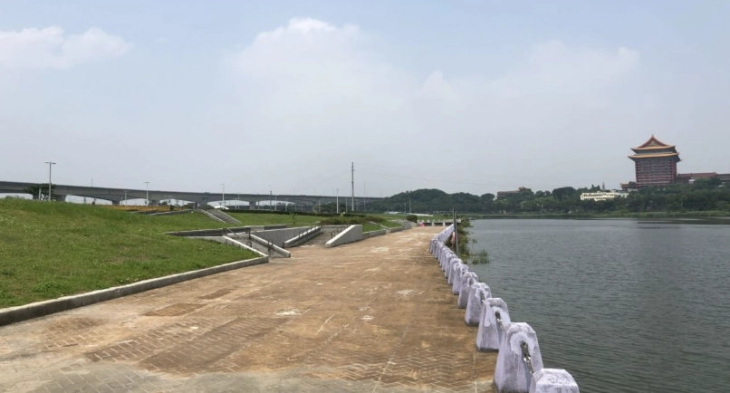 家庭腳踏車旅遊