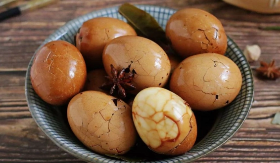 伊達邵老街必吃美食全攻略：在地人私藏推薦與避坑指南