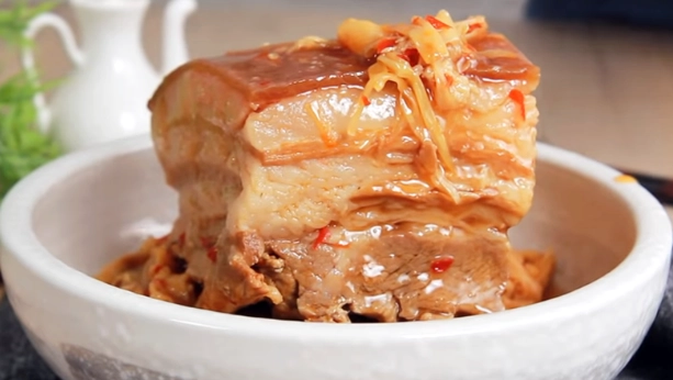 台中必比登推薦美食地圖：老饕帶路，從夜市小吃到餐廳的完整攻略