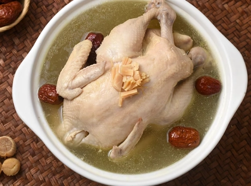 如何燉雞湯