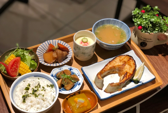 故宮附近美食推薦：資深饕客的在地私藏清單與行程規劃