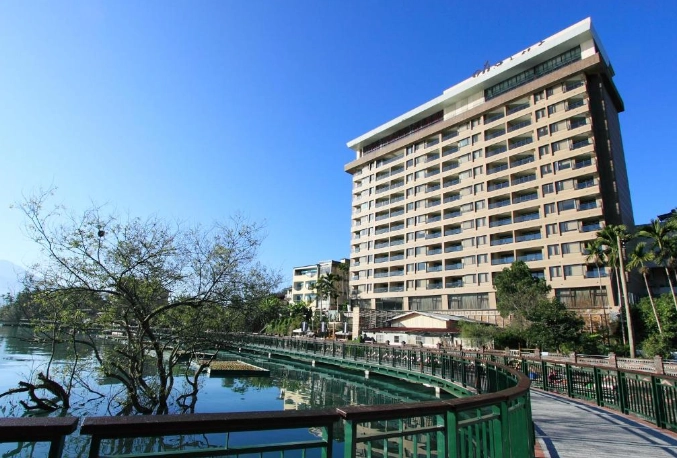 日月潭大飯店附近餐廳全攻略：從邵族風味到湖景咖啡廳