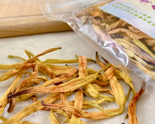 金針花泡發 金針花泡發