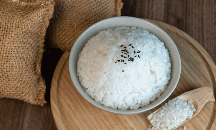 無微波爐解凍飯