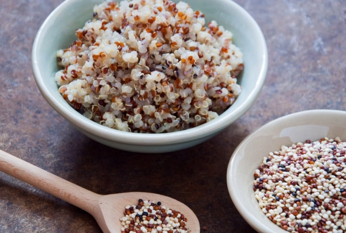 藜麥減肥食譜全攻略：從原理到一週菜單，吃出健康好身材