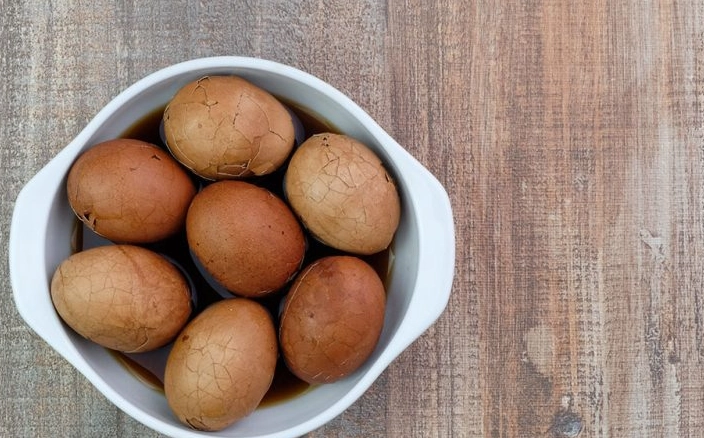減肥可以吃茶葉蛋嗎？營養師解析熱量與正確吃法