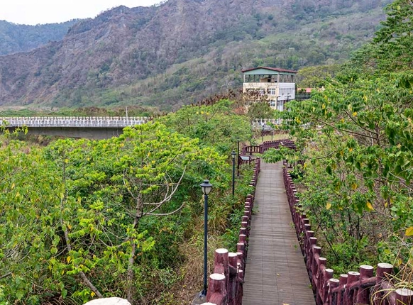 那瑪夏秘境全攻略：必訪景點、交通路線與私房行程