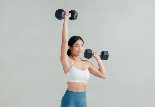 女生練肩寬全攻略：從零開始塑造完美肩線