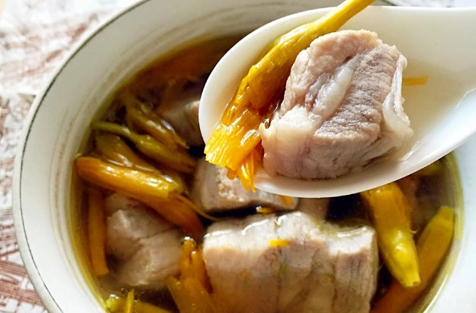 排骨湯功效 排骨湯功效