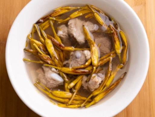 金針排骨湯做法 金針排骨湯做法