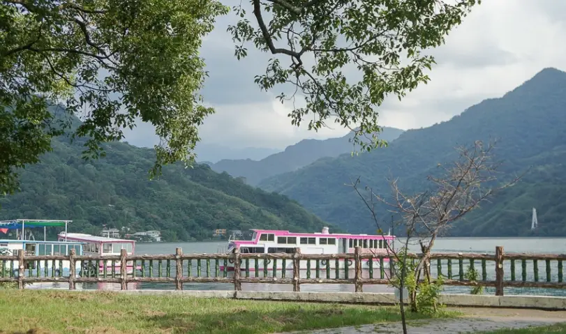 阿姆坪交通船 阿姆坪交通船