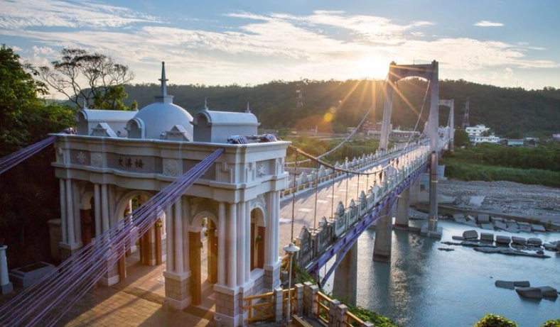 桃園網美景點全攻略：必拍秘境、交通路線與拍照避坑指南