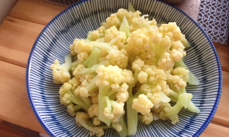 清炒白花菜 清炒白花菜