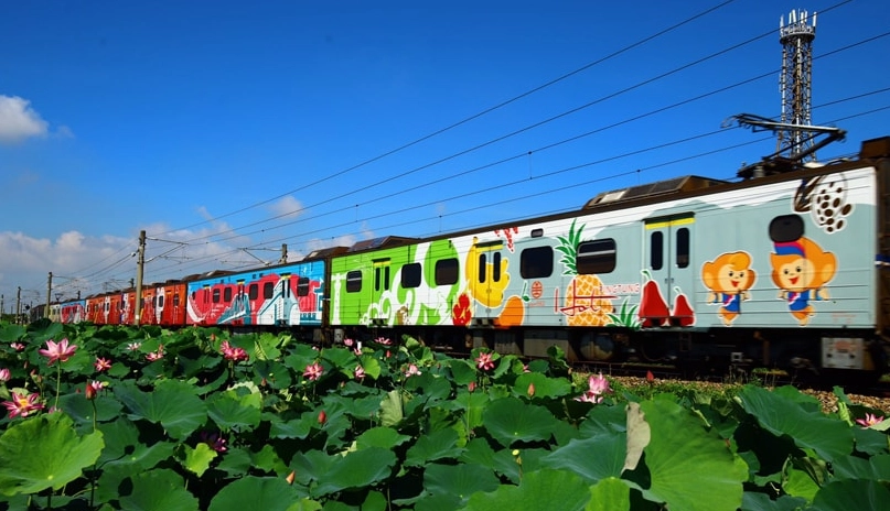 台南鐵道深度遊：歷史景點、交通攻略與美食地圖