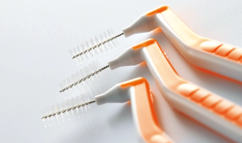 牙間刷更換頻率指南：何時該換？如何判斷？