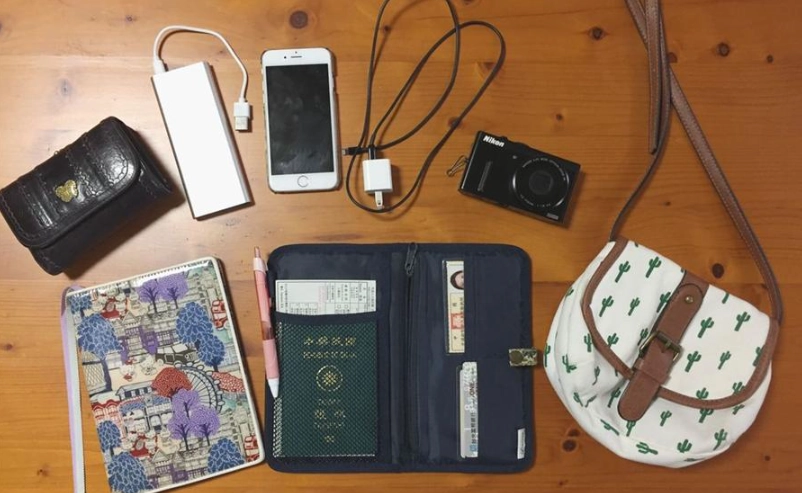 出外旅行必備物品清單：資深背包客的實用打包指南