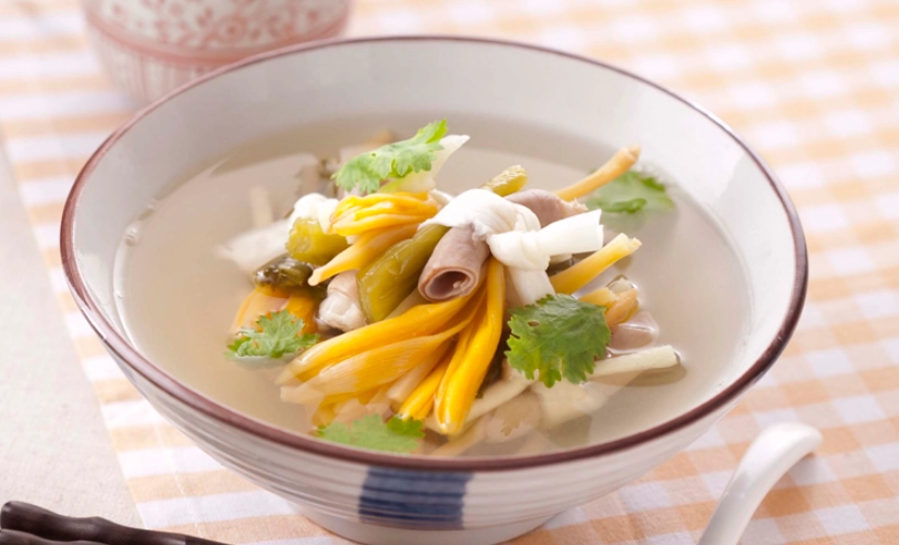 金針花湯怎麼煮？零失敗食譜與秘訣完整分享