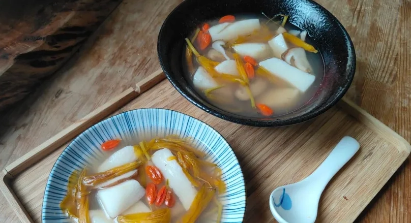 金針花湯做法 金針花湯做法