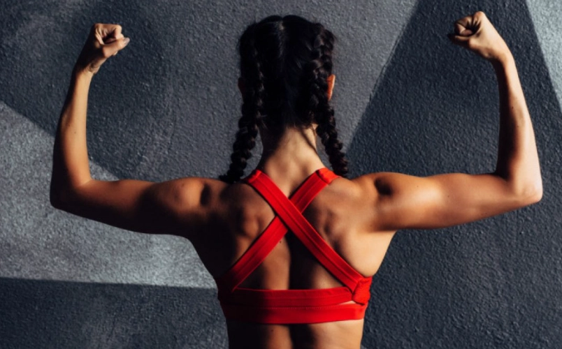 居家背肌訓練指南：無器材打造厚實背肌的完整攻略