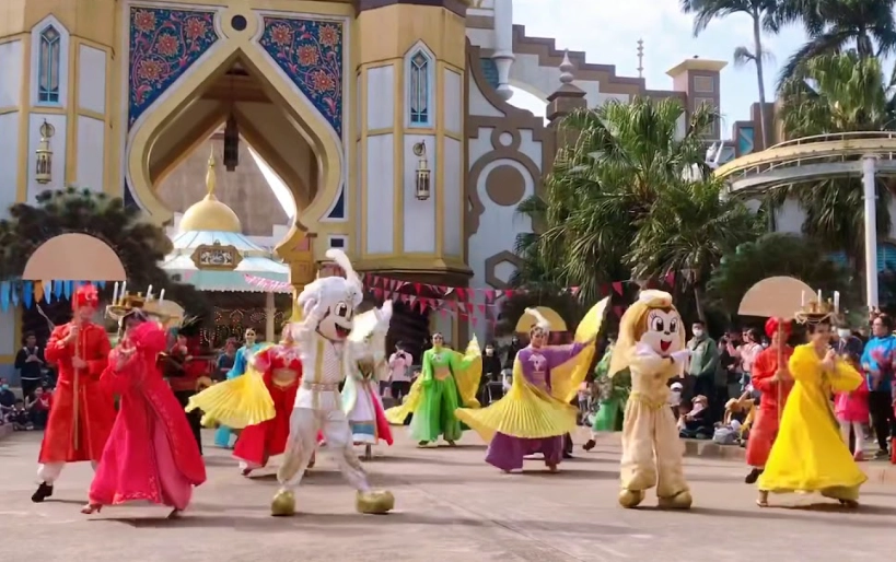 六福村秀場節目