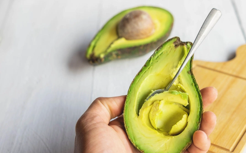 酪梨怎麼吃法？10種創意食譜與實用技巧完整指南