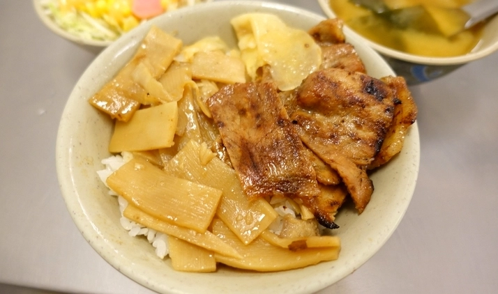 國華街美食 國華街美食