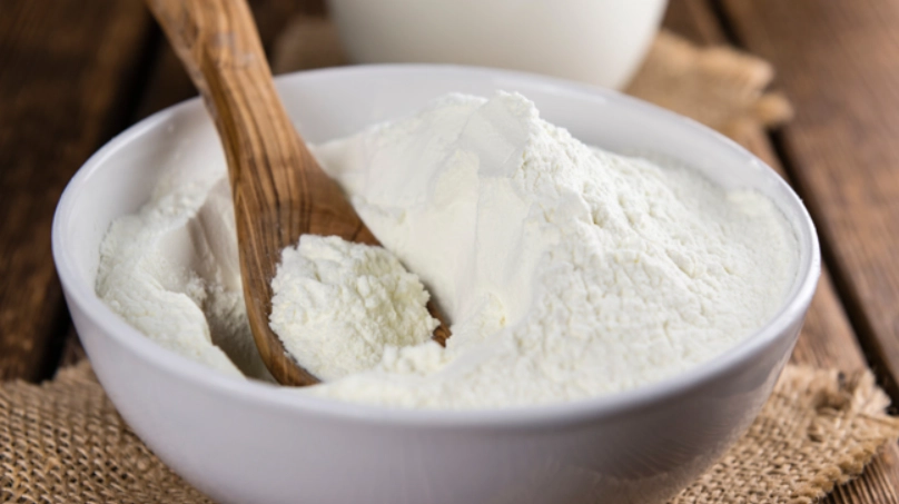 蛋白粉副作用全解析：健身族必知的風險與安全使用指南