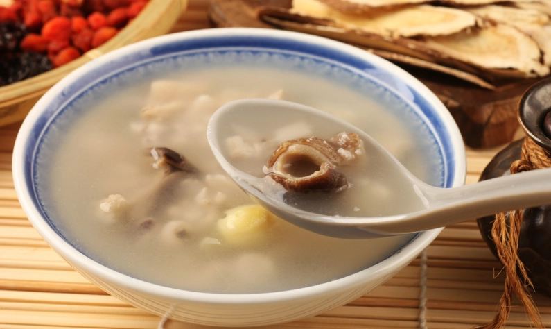 四神湯加雞肉
