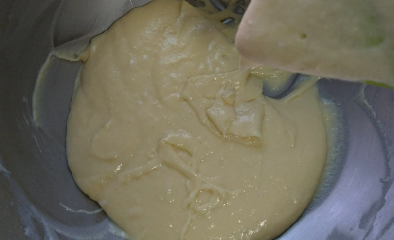 脆皮雞排粉漿做法：專家教你調出黃金比例粉漿秘訣