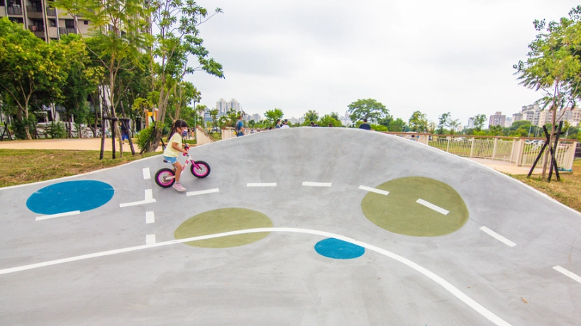 小朋友騎腳踏車地點