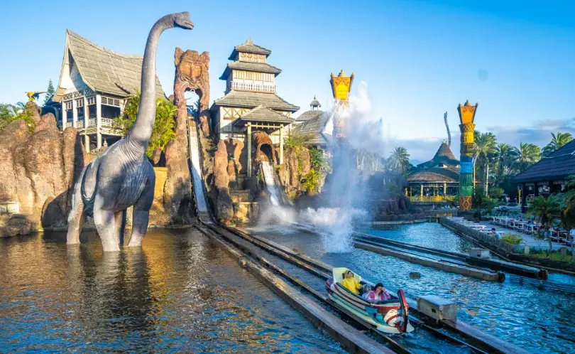 六福村交通 六福村交通