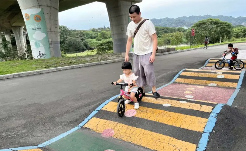 兒童腳踏車公園