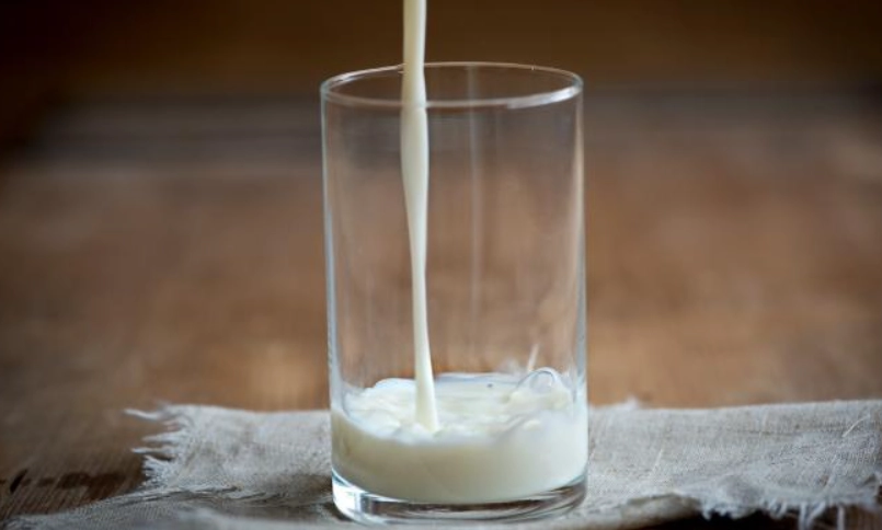 過期牛奶安全 過期牛奶安全