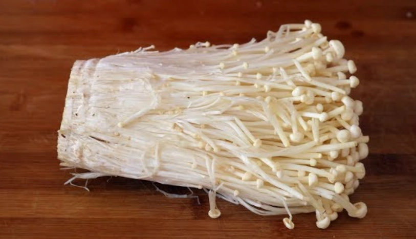 炒金針菇食譜全攻略：掌握3大關鍵不出水，家常變化料理一次學會