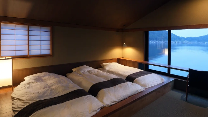 伊根舟屋 下雪 時間