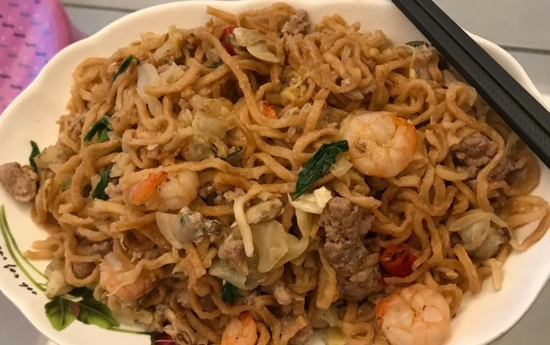 台灣炒麵餐廳