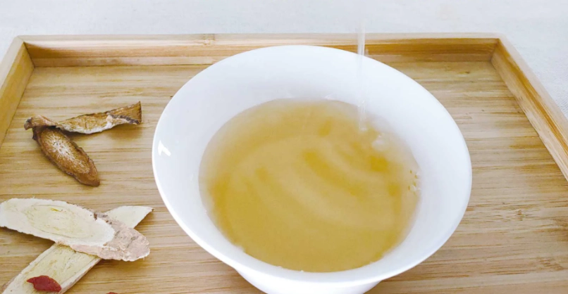 人蔘黃耆茶功效全解析：補氣抗疲勞的日常飲品指南