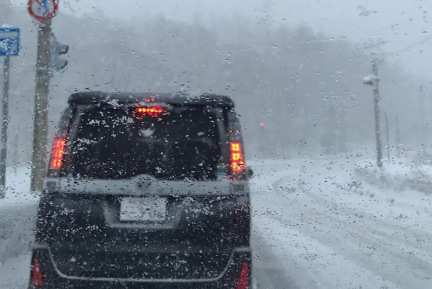 雪地開車技巧